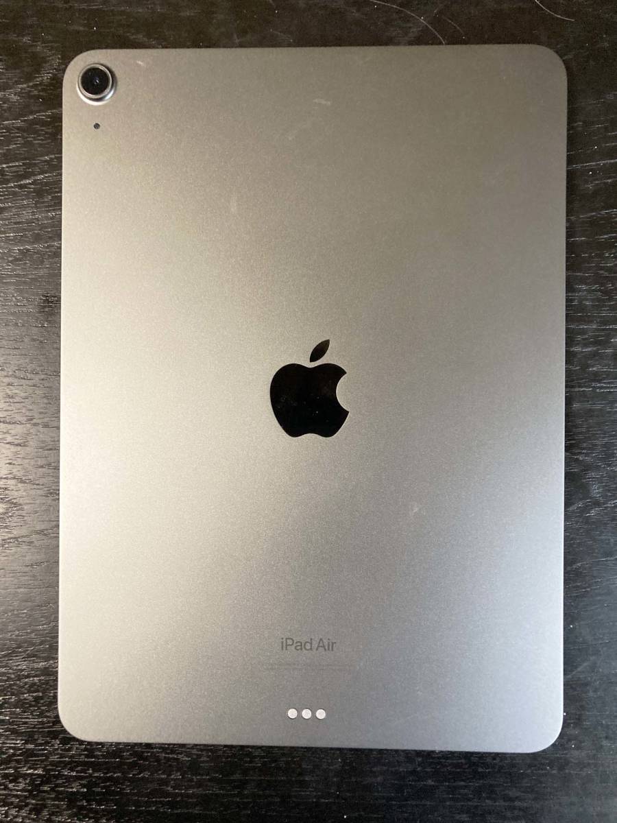 中古美品】iPad Air (第5世代) 2022 M1チップ Wi-Fi 256GB スペース