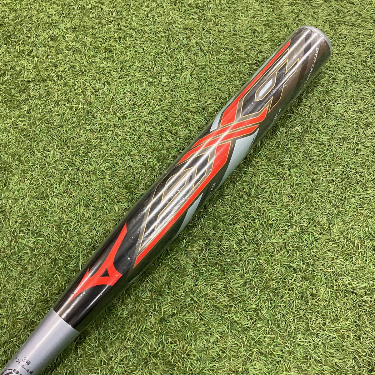 新品 未使用 ミズノ 一般ソフトボール用 3号 ゴムボール用 カーボン製 