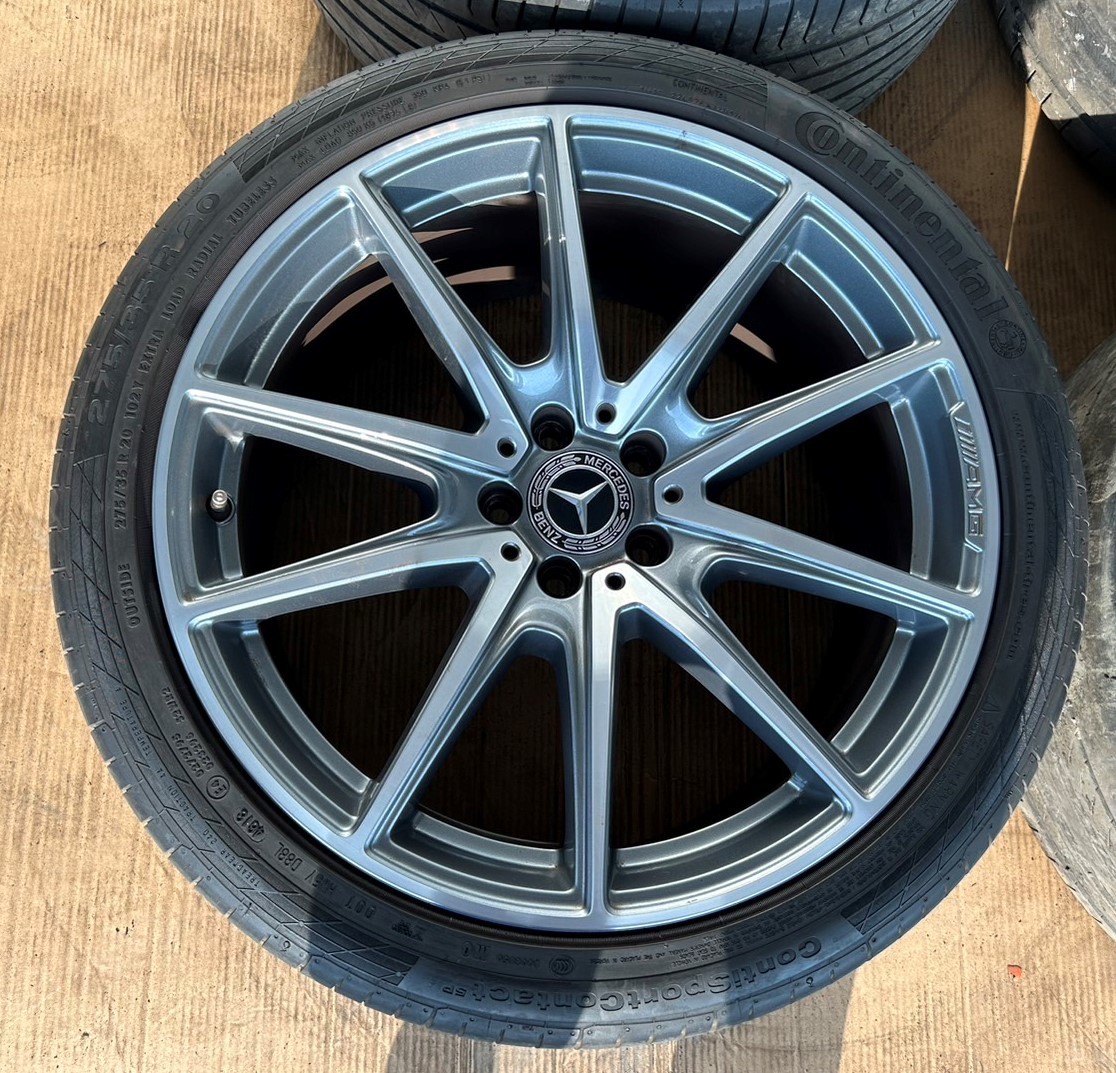 w222 ベンツsクラス18インチ純正ホイール　Pirelli 冬用タイヤセット w222 ベンツsクラス18インチ純正ホイールPirelli 冬用タイヤセット