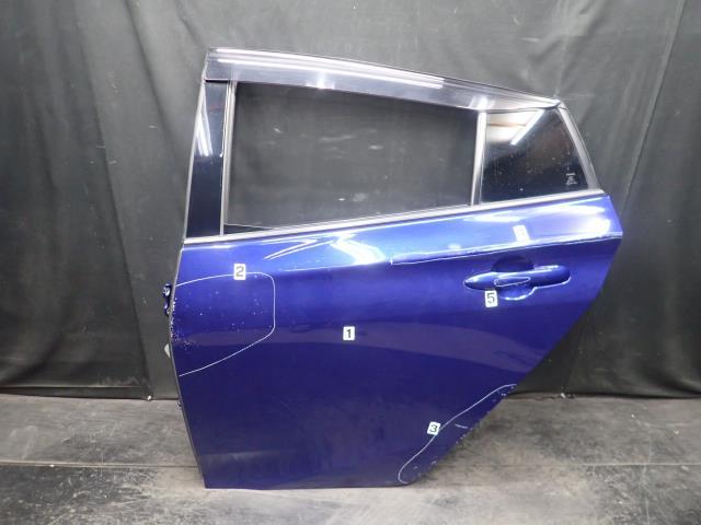 プリウス DAA-ZVW51 左リアドアASSY 8W7 67004-47210