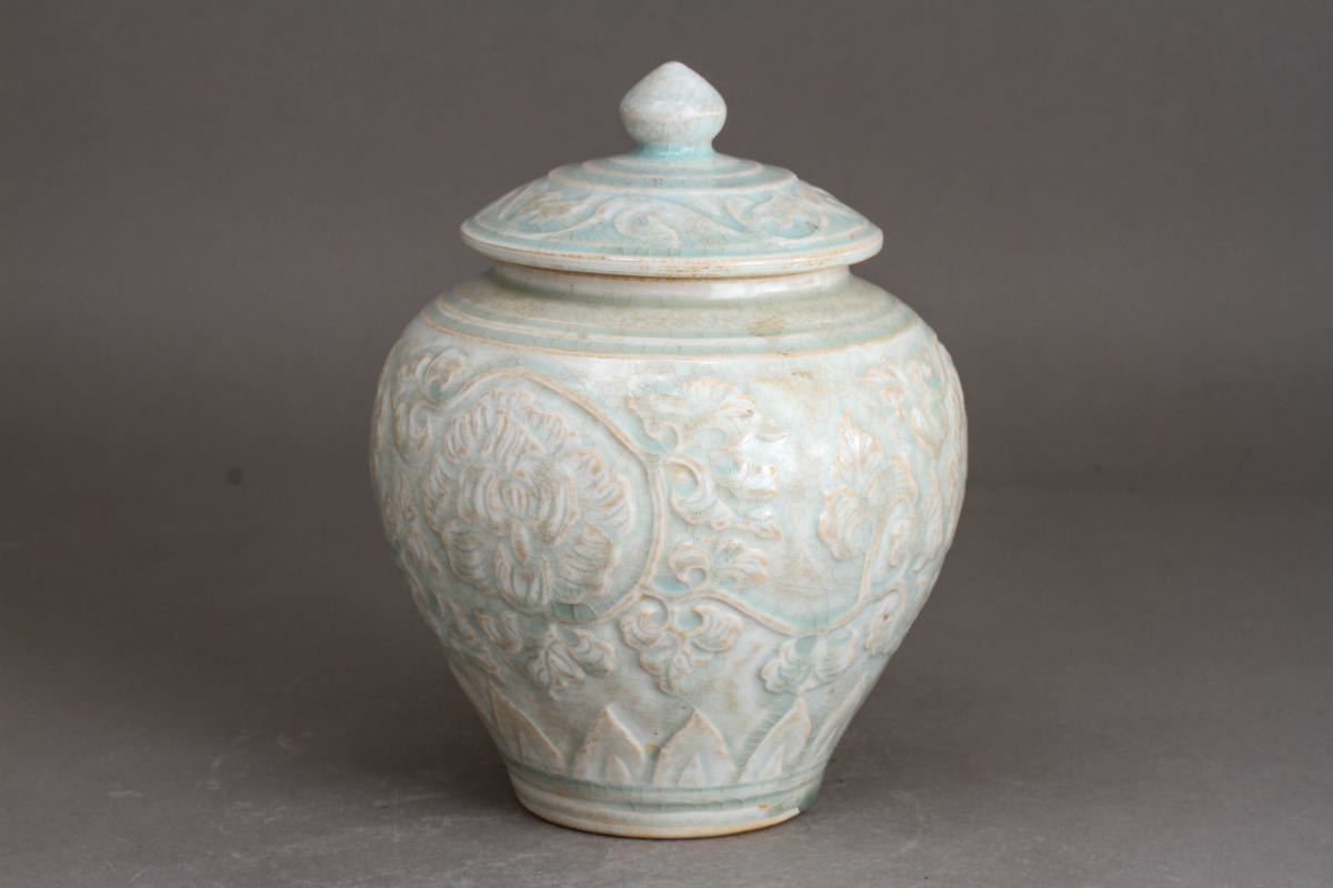 古】o268 青白磁花弁紋蓋罐 時代 唐物 中国 景徳鎮 古