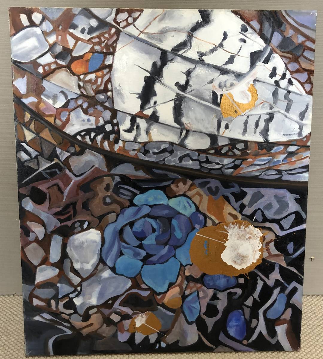 【更に値下げしました】油絵画 アマチュア画家（サインなし）抽象（化石） 油絵 油彩 額縁なし サイズ
