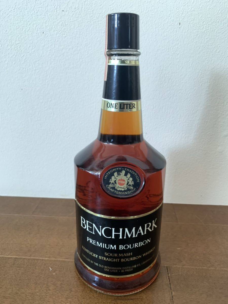 BENCHMARK ウィスキー バーボン 1L ベンチマーク ベンチマーク