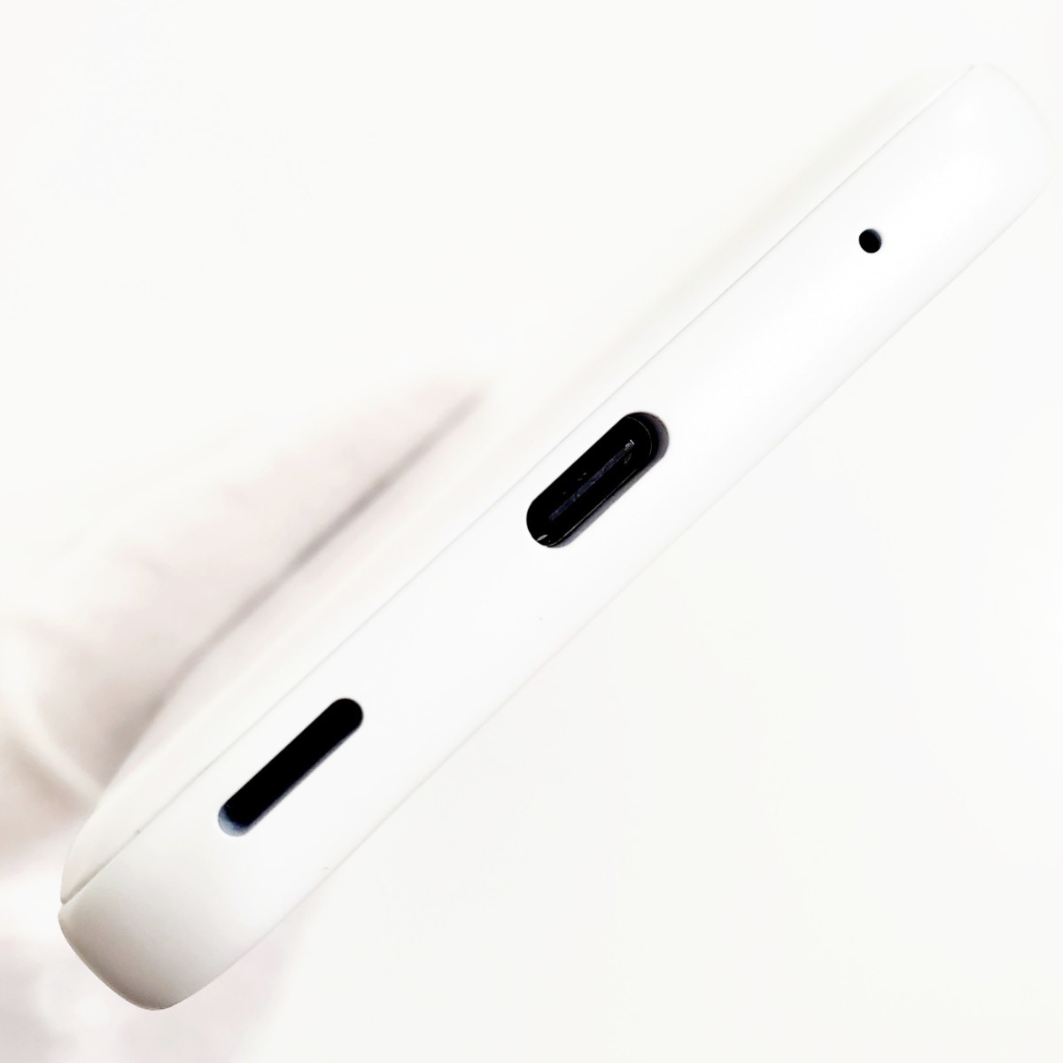 □【美品】UQmobile arrows We FCG01□ホワイト/利用制限◯/Android 