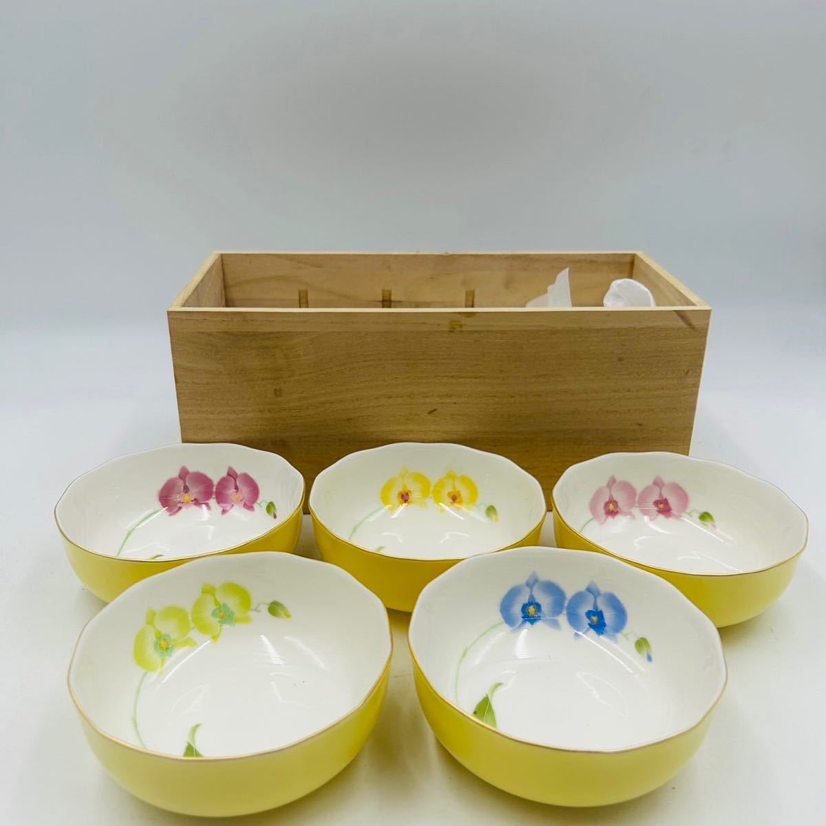 ★ お皿 皿 食器 お店 店 飲食店 居酒屋 料亭 和風 和食器 洋風 洋食器 陶器 器 香蘭社 胡蝶蘭 小鉢揃 5客 小鉢 共箱 蓋なし