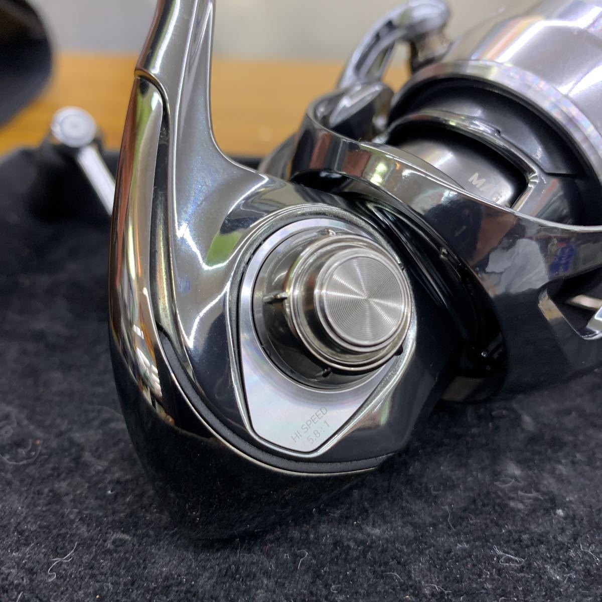 最高峰 ダイワ 22 イグジスト LT2500S-XH EXIST 展示品