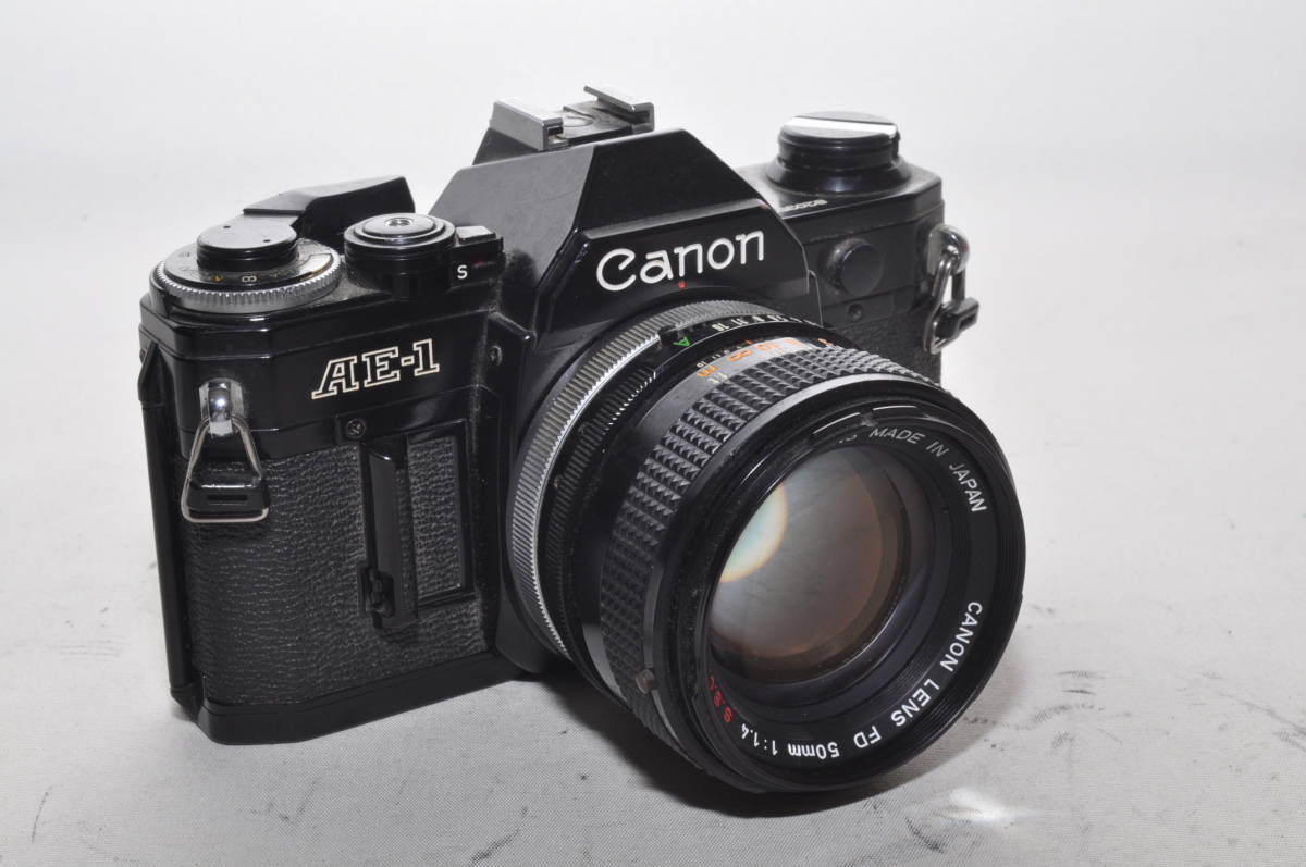 高品質，新品 ☆実用美品☆ CANON キャノン AE-1 / FD 50mm F1.4