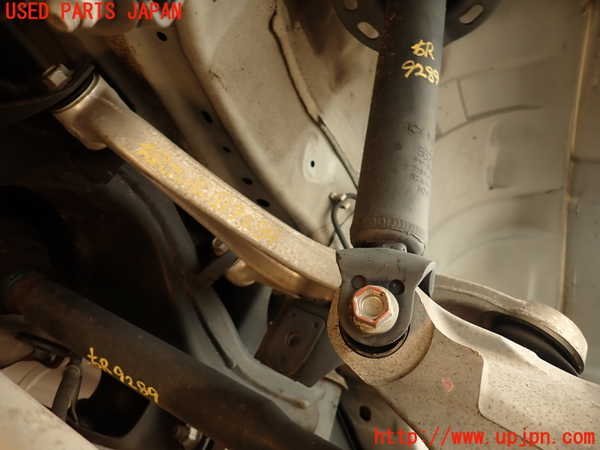 2UPJ-92895146]シーマ(HGY51)（Y51系）右リアアッパーアーム1 中古