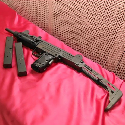 東京マルイ エアガン ウージー UZI 18禁 sum○中古・対象年齢18歳以上○