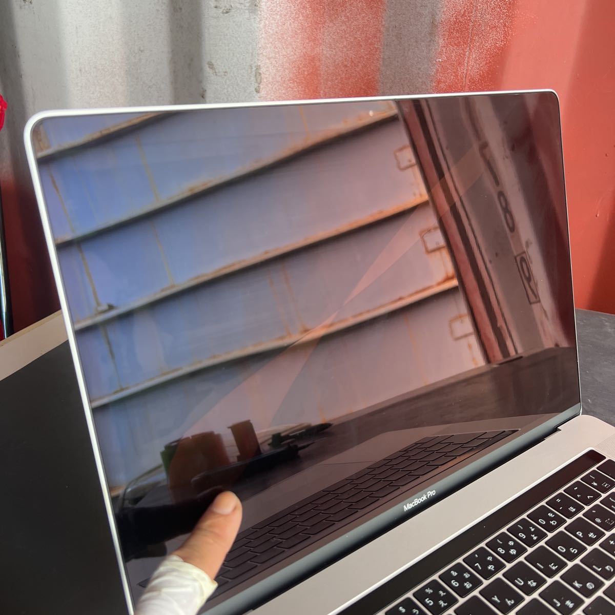 C002. MacBook Pro Apple 型番: A1707. ジャンク部品取りにどうぞ