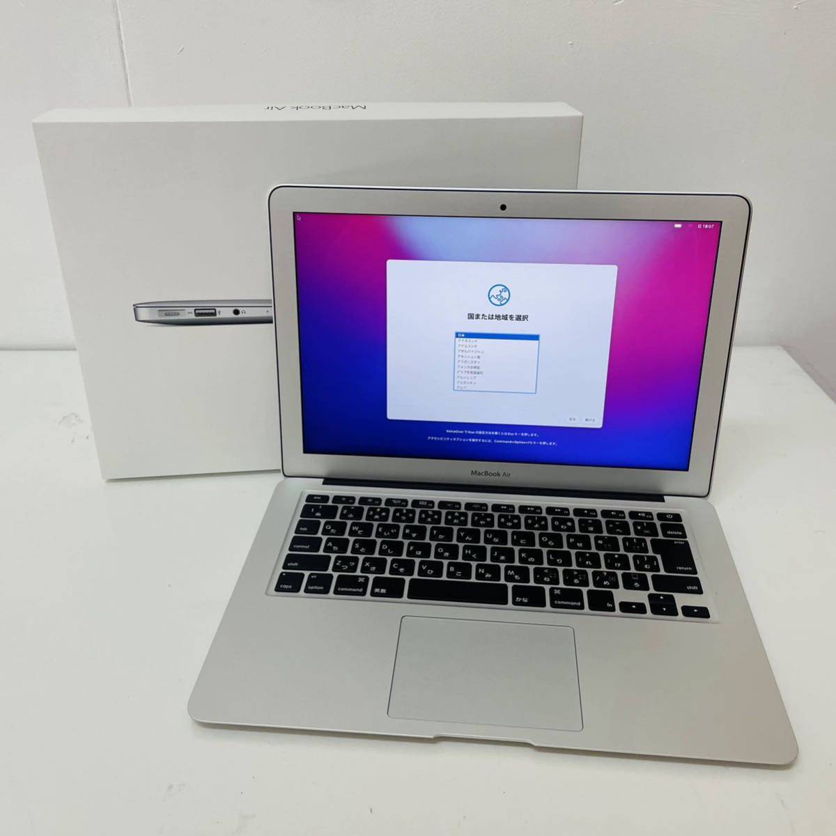 動作品　MacBook Air 13インチ (Mid 2017) Core i5 1.8GHz/8GB/SSD 128GB MQD32J/A i13924 80サイズ発送 充放電回数19回 
