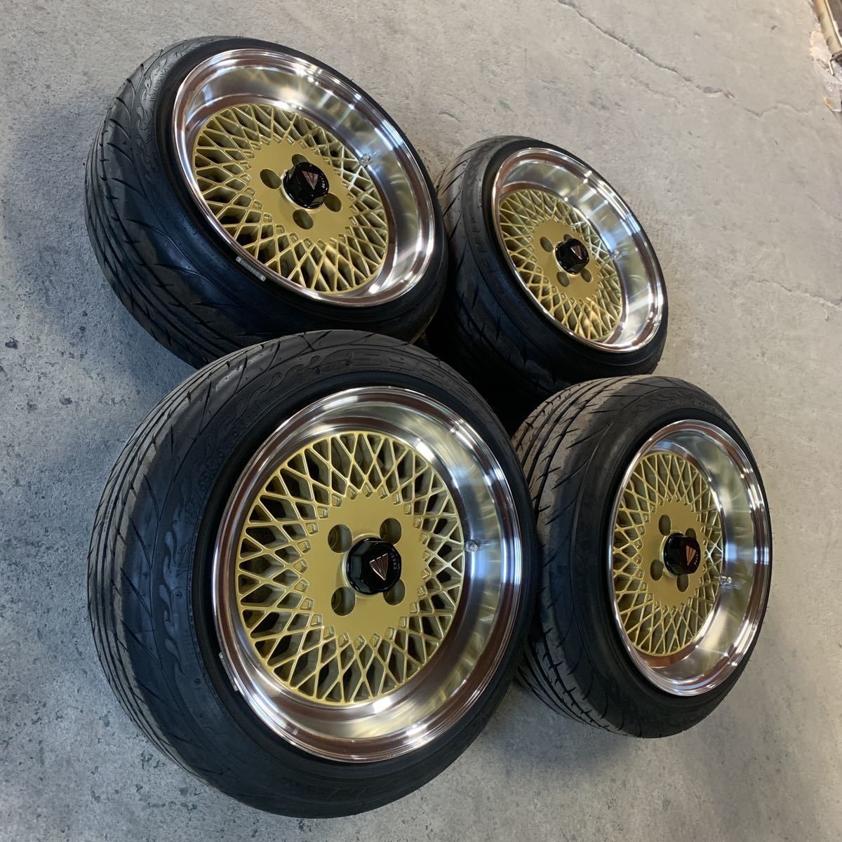 超美品 エンケイ メッシュ ネオクラシック 走行300m ENKEI92 8J ＋25 