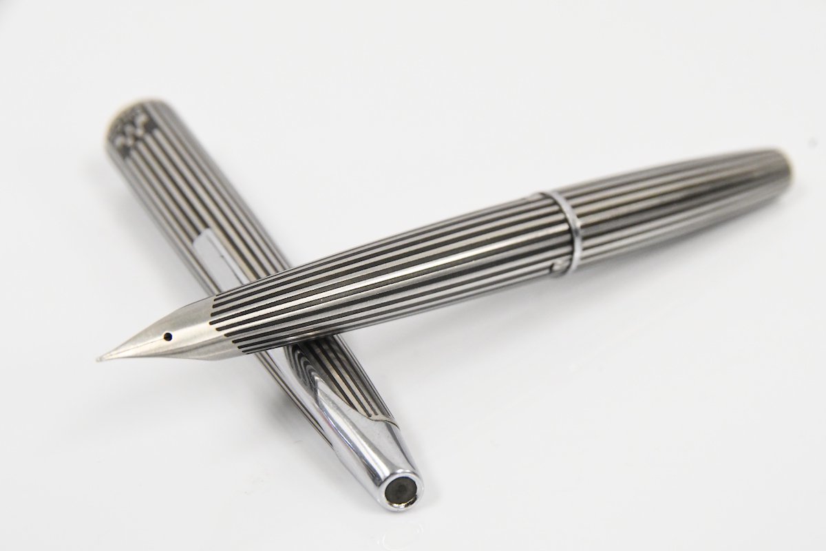 PILOT パイロット μ 701 ミュー ペン先一体 万年筆 美品 μ ミュー 0