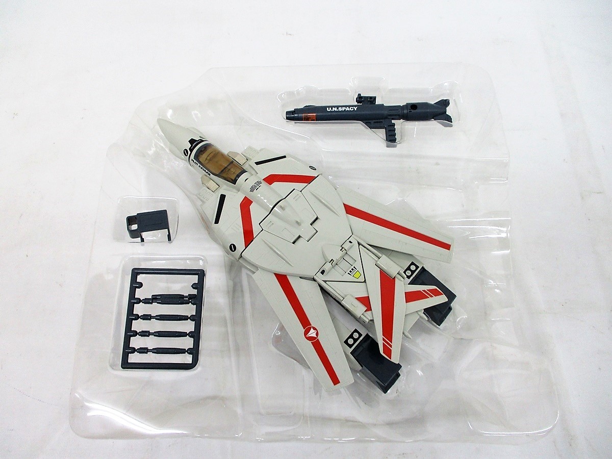 4771B 超時空要塞マクロス VF-1J バルキリー 一条輝機 1/55 アクション 