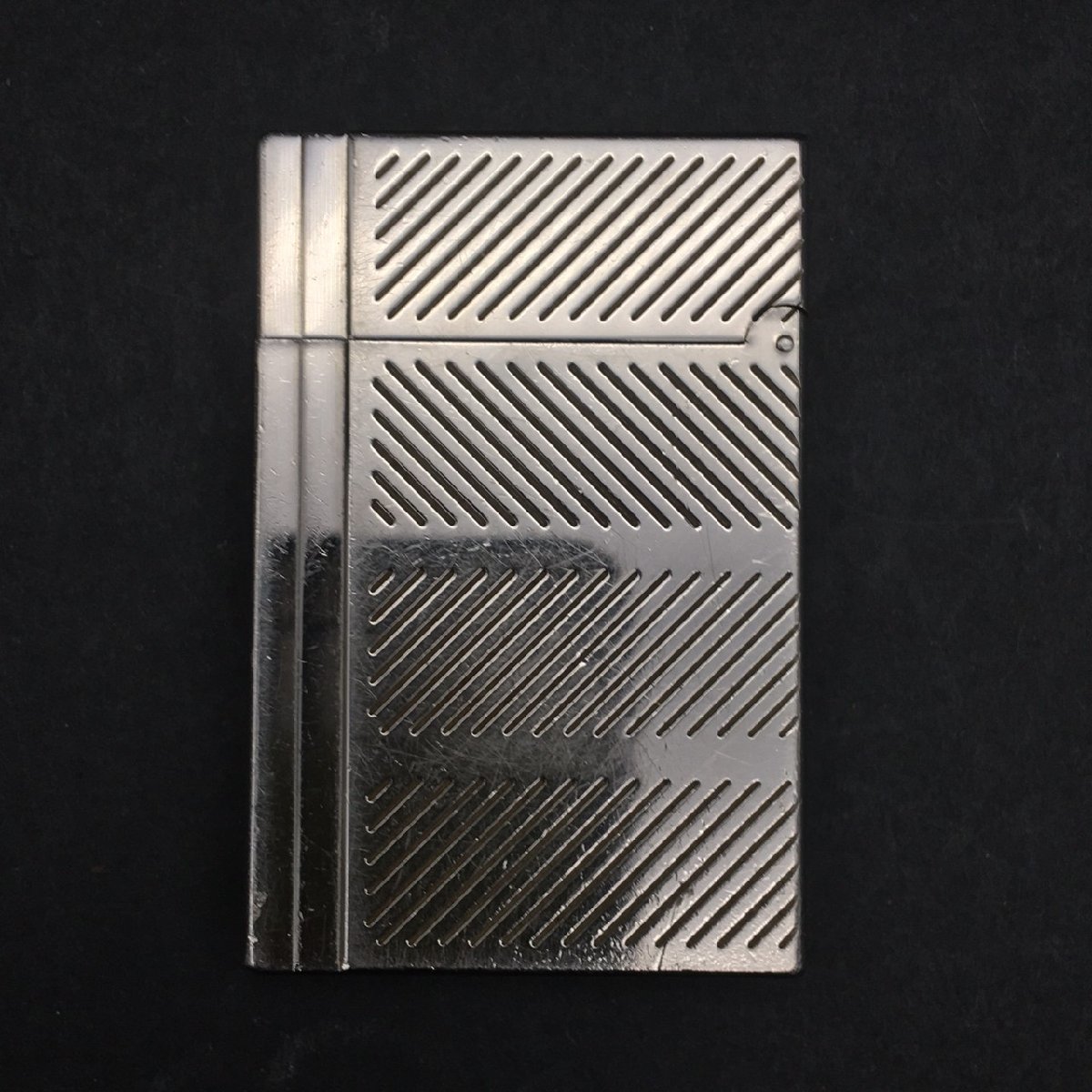 FG0718-17-3-3 デュポン Du Pont ライター １L１EH17 喫煙具 5.5cm×3.5cm×1cm 60サイズ