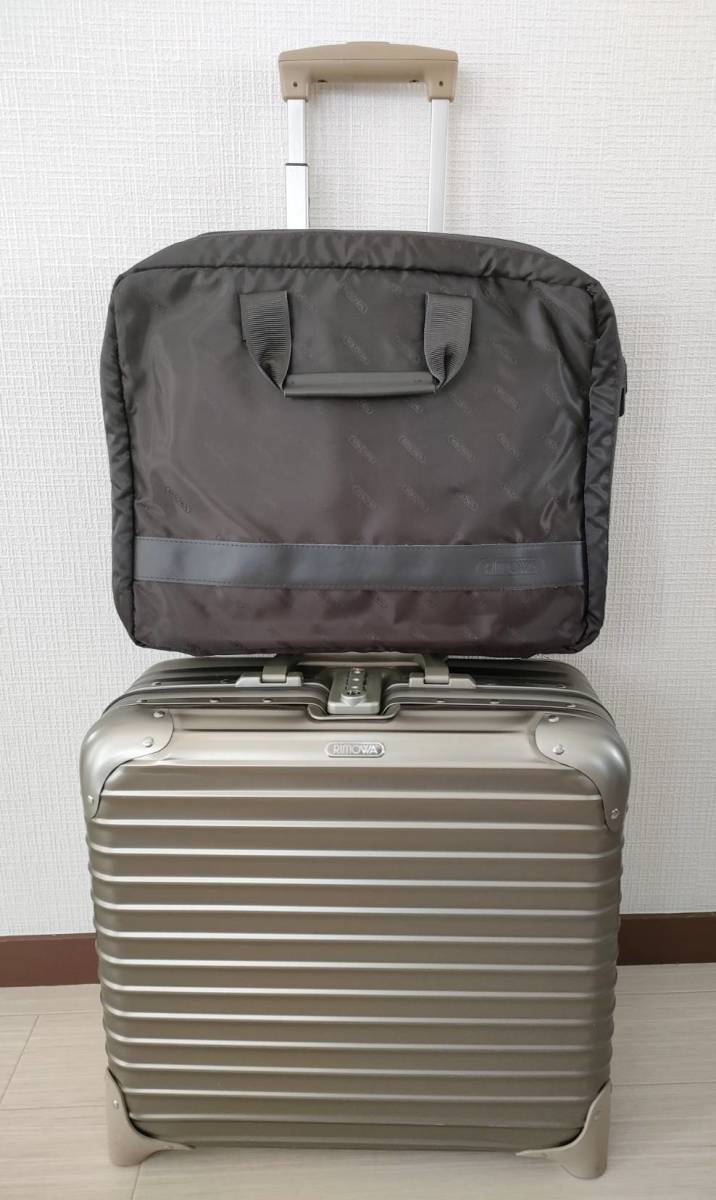 RIMOWA TOPAS TITANIUM リモワ トパーズ チタニウム ビジネス