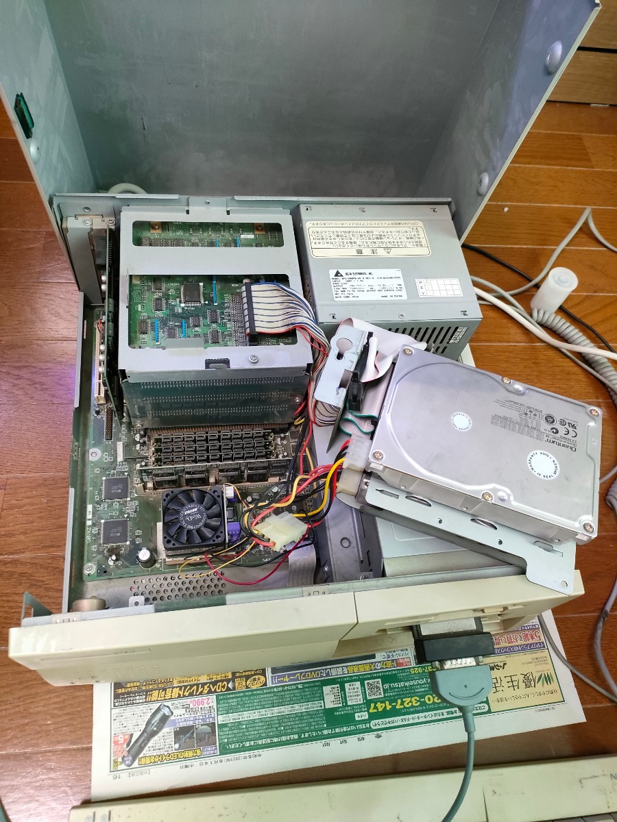 NEC PC-9821 V12(実態Xa12) ジャンク扱い(一応動作) 本体・キーボード