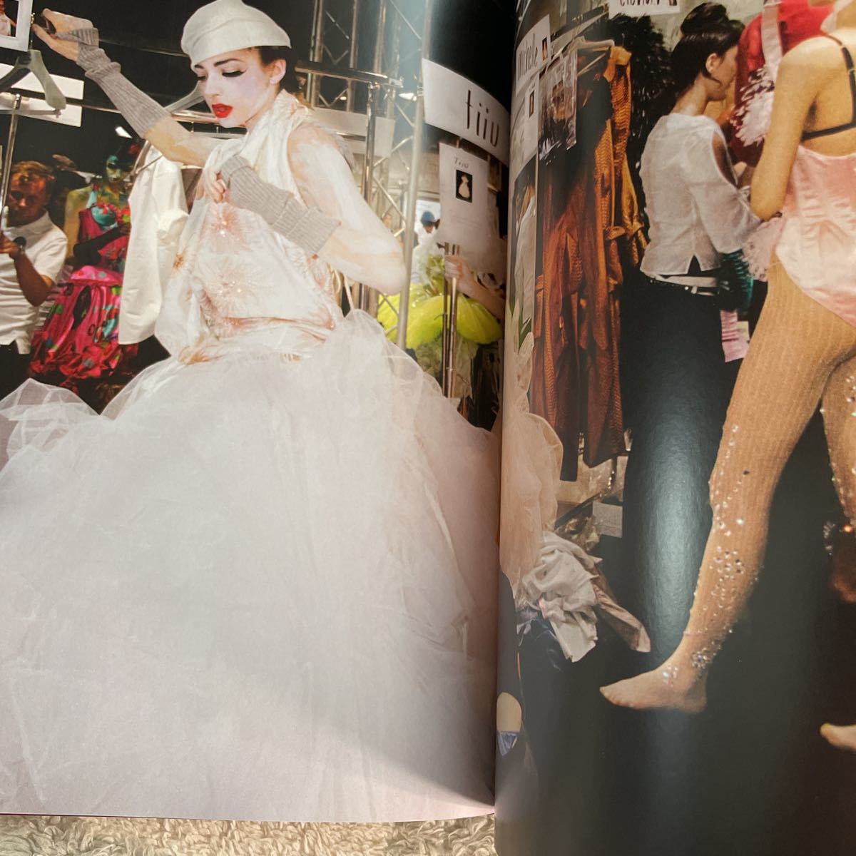 ディオール バックステージ写真集「BACKSTAGE DIOR」ジョンガリアーノ