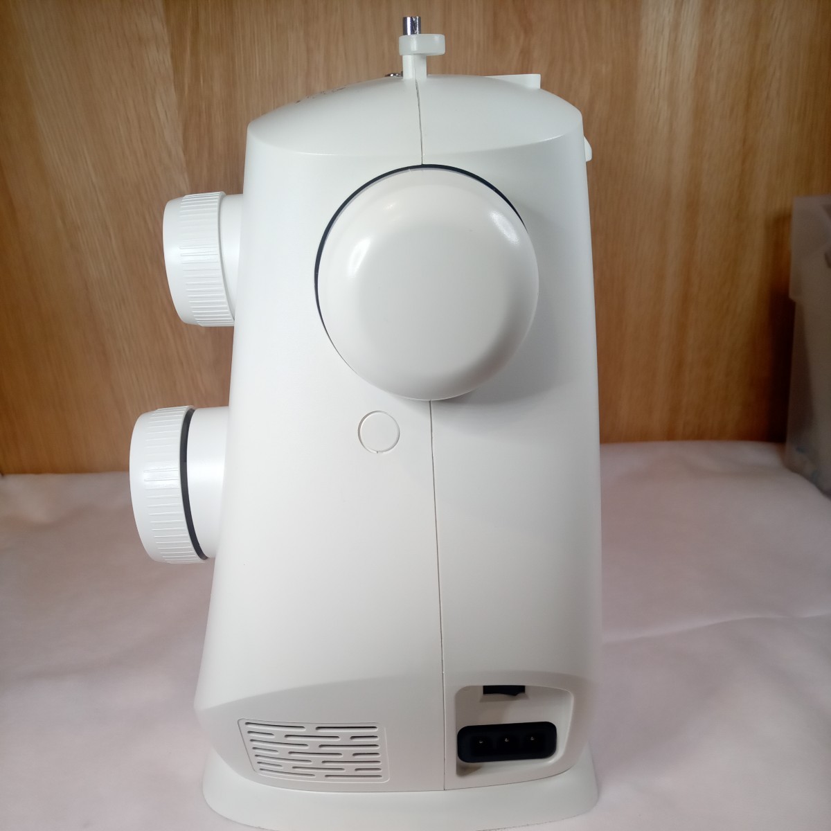 シンガー　ミシンSN1851W_3