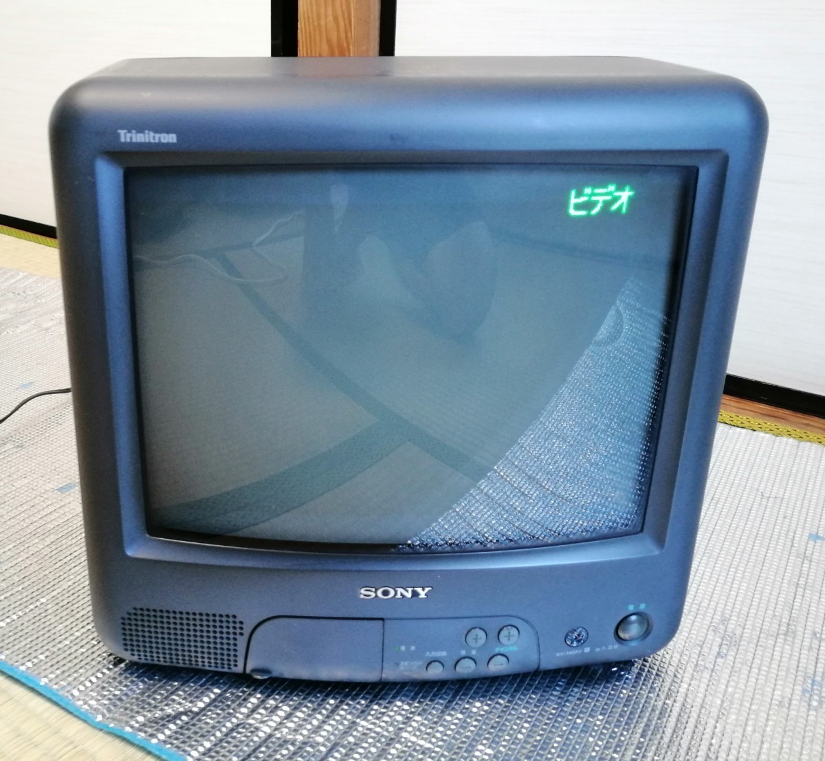 ソニー KV-14GP2 14インチ ブラウン管 テレビトリニトロン 通電確認
