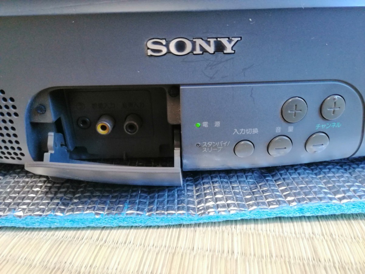 ソニー KV-14GP2 14インチ ブラウン管 テレビトリニトロン 通電確認