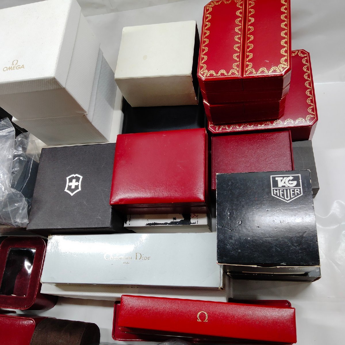 美品Cartierカルティエ I腕時計 空箱 化粧箱 ボックス 1円 Cartier must de