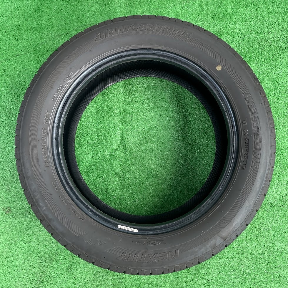 23083003 中古タイヤ BRIDGESTONE NEXTRY 195/55R15 85V 21年製 4本
