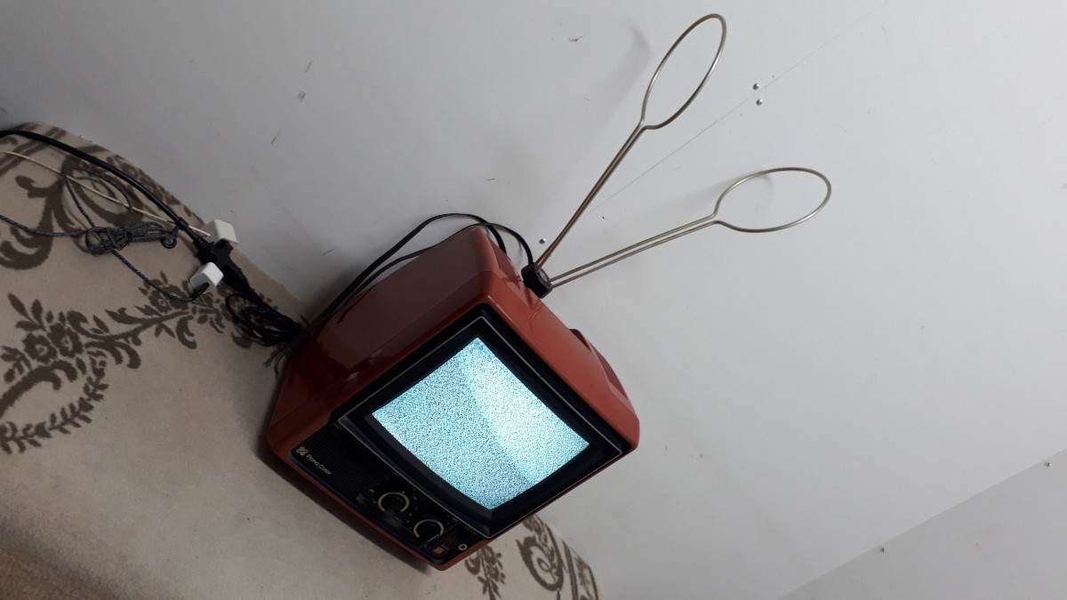 三菱マイクロテレビジョン　6p-126 レトロ 三菱マイクロテレビジョン 6p-126 レトロ 三菱マイクロテレビジョン 6p