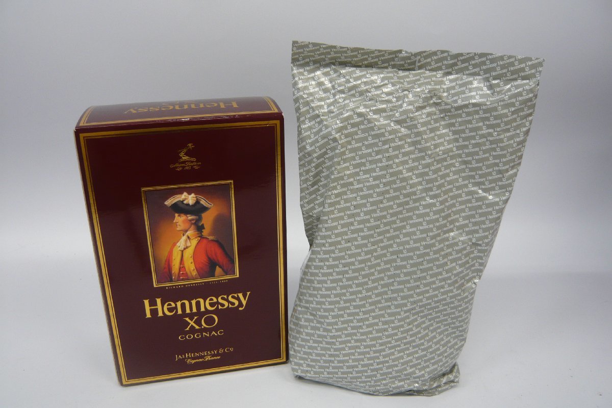 1円～ おたからや◆K0442　ヘネシーHENNESSY　XO　内袋未開封　40％　700ml　ブランデー　コニャックCOGNAC