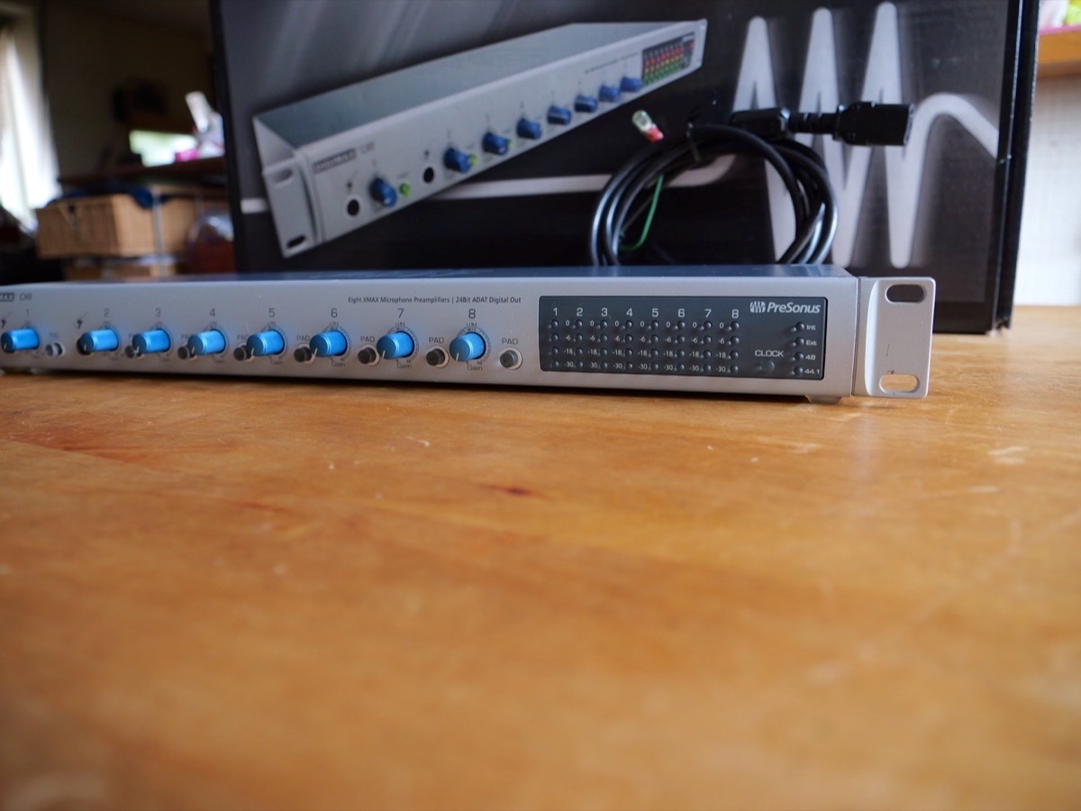 送料無料 中古 PreSonus DigiMax D8 8-channel Preamplifire with  