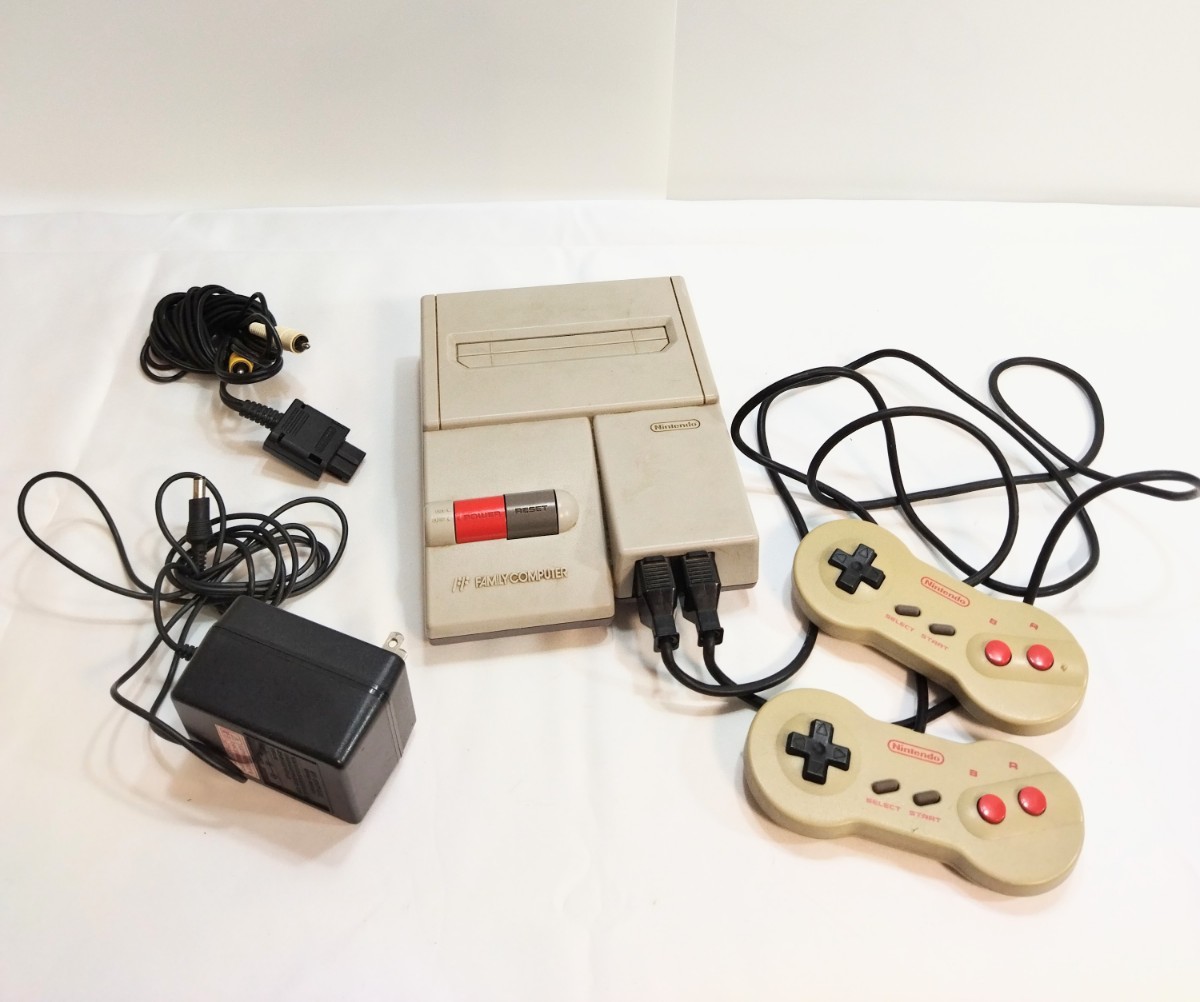 Nintendo Family Computer セット　ファミコン系まとめ売り nintendo FAMILY COMPUTER】任天堂 ファミコン ファミリーコンピュータ