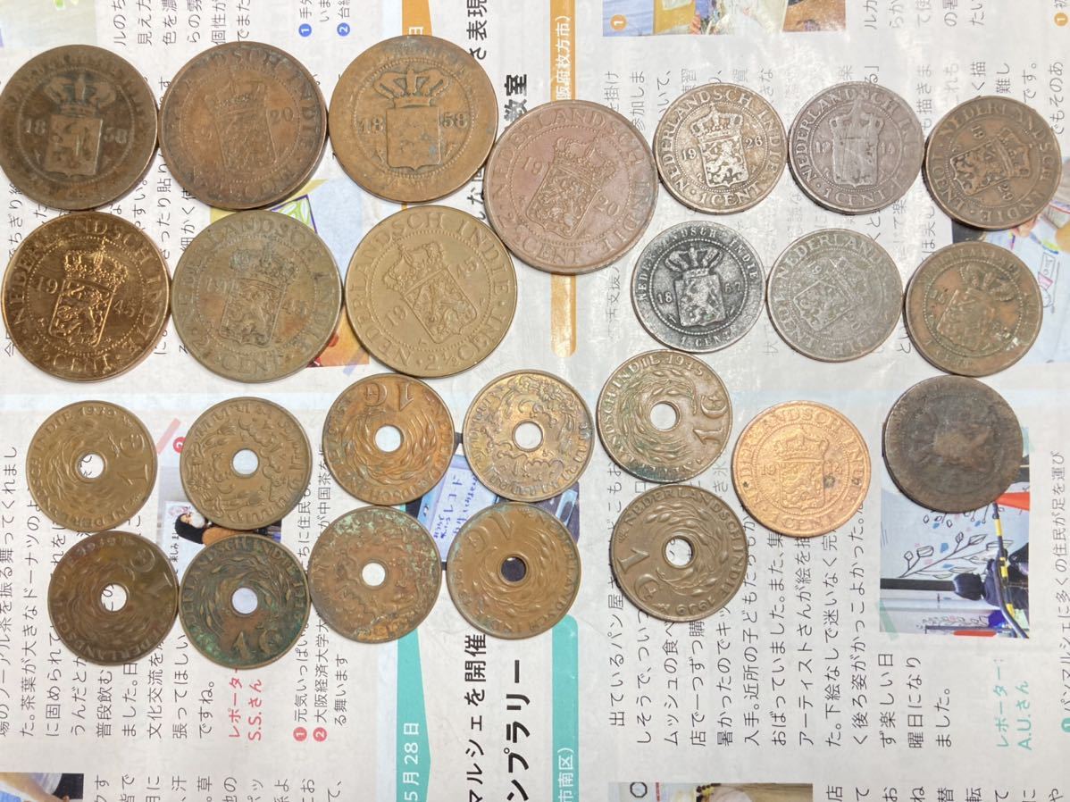 T319】蔵出 中国古代銅銭 穴銭 古銭 120枚入り収蔵冊大量 正元隆寶