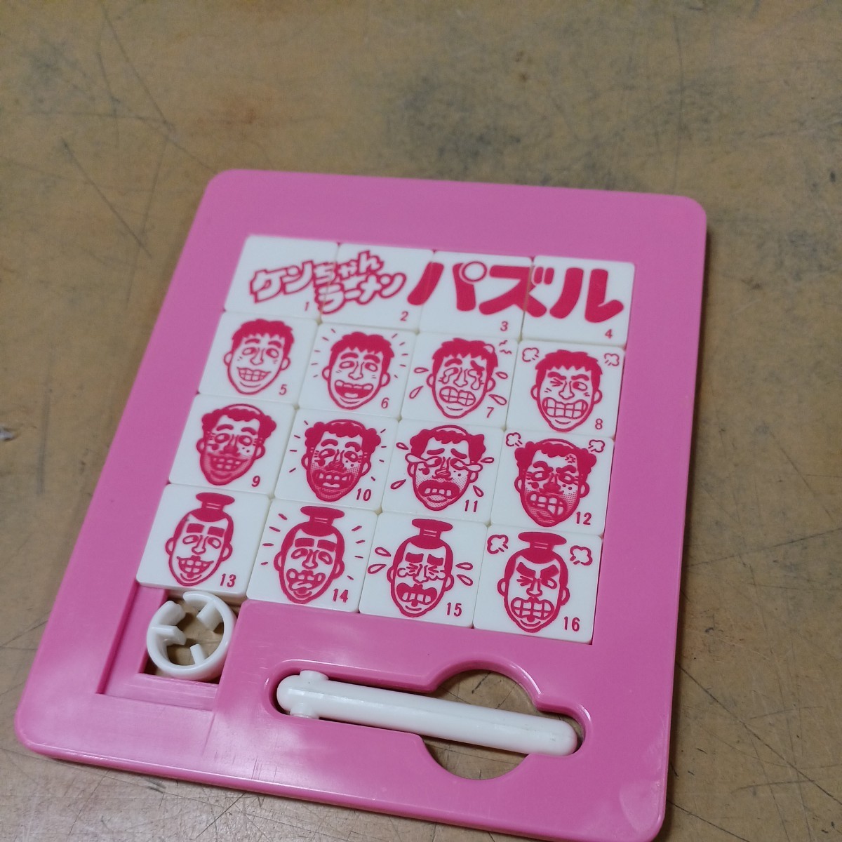 ケンちゃんラーメン パズル 2点セット 懸賞 非売品 志村けん 当時物 