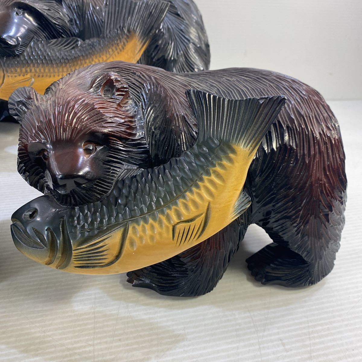 北海道 置物 工芸品 : 愛くるしい姿に心打たれる。北海道土産で手 迫力