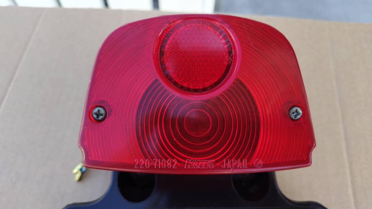 パッソル 2E9 純正テールランプ リアフェンダー 純正 テールランプ
