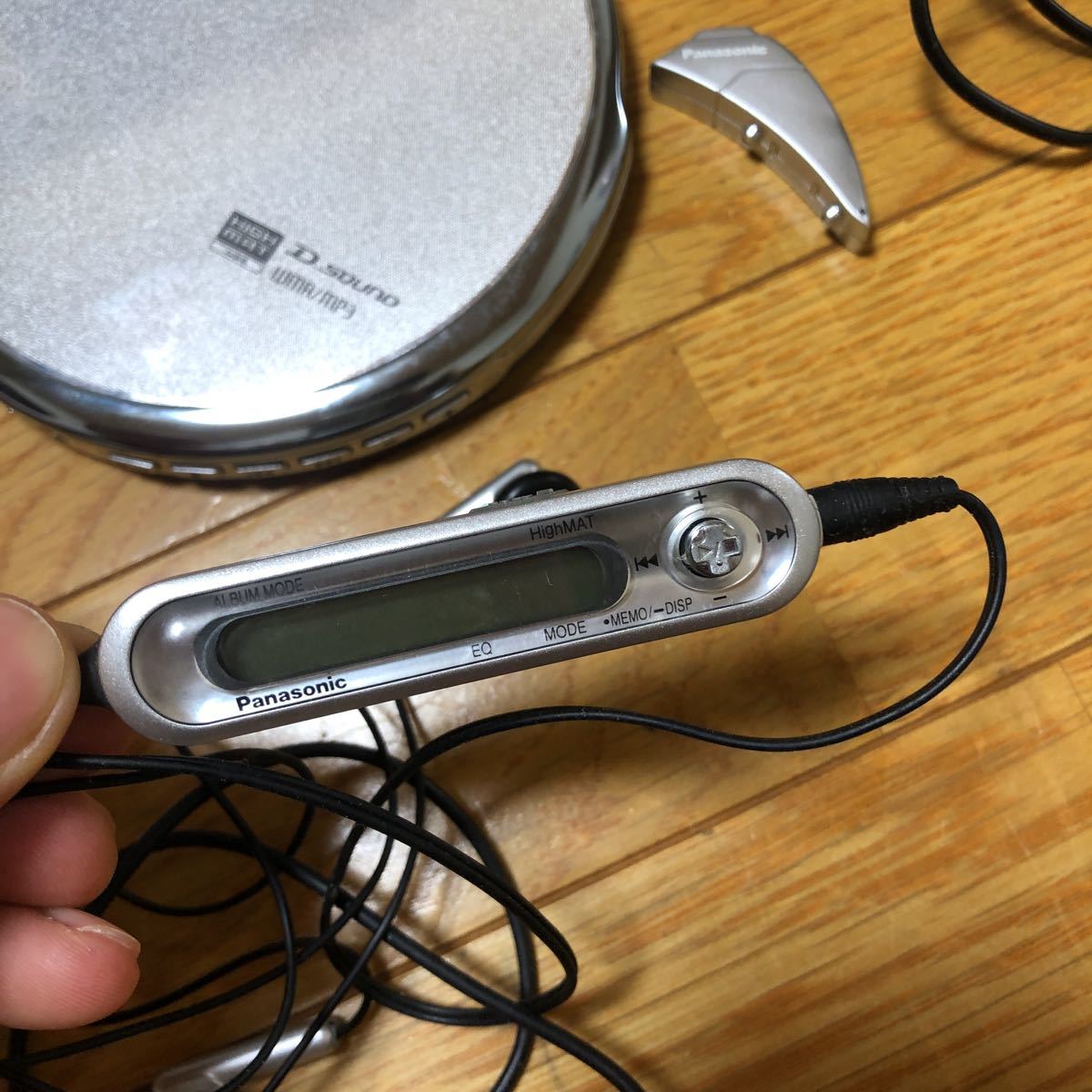 Panasonic ポータブルCDプレイヤー SL−CT810 動作品 公式通販