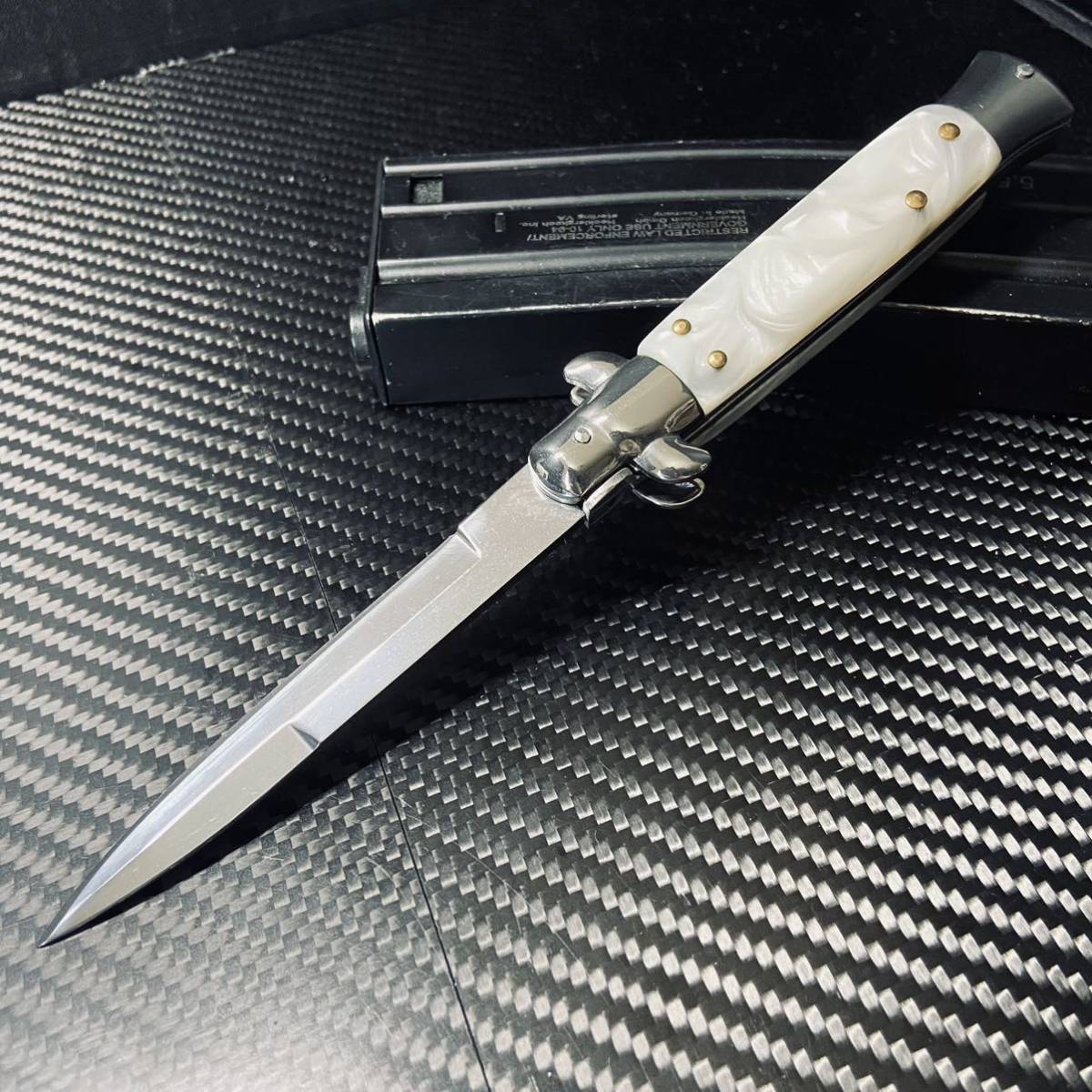 折りたたみナイフ キャンプナイフ シース付き アウトドア 野外登山