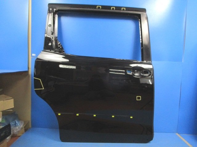【即決あり】 ノア ZRR80W 純正 右 リア スライド ドア ブラック (M087116)