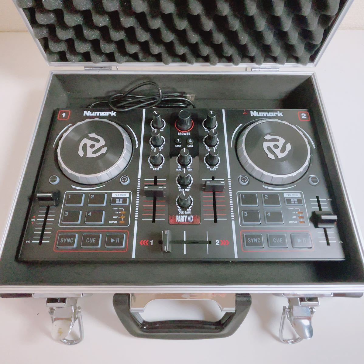 Numark Party Mix DJコントローラー 箱無し ジャンク inMusic Brands