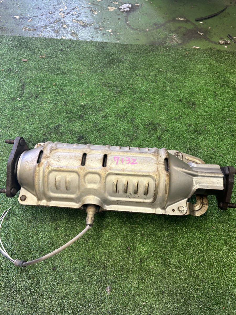 230909-7132 HONDA ホンダ　オデッセイRB1 アブソルート　触媒　キャタライザ　（C）