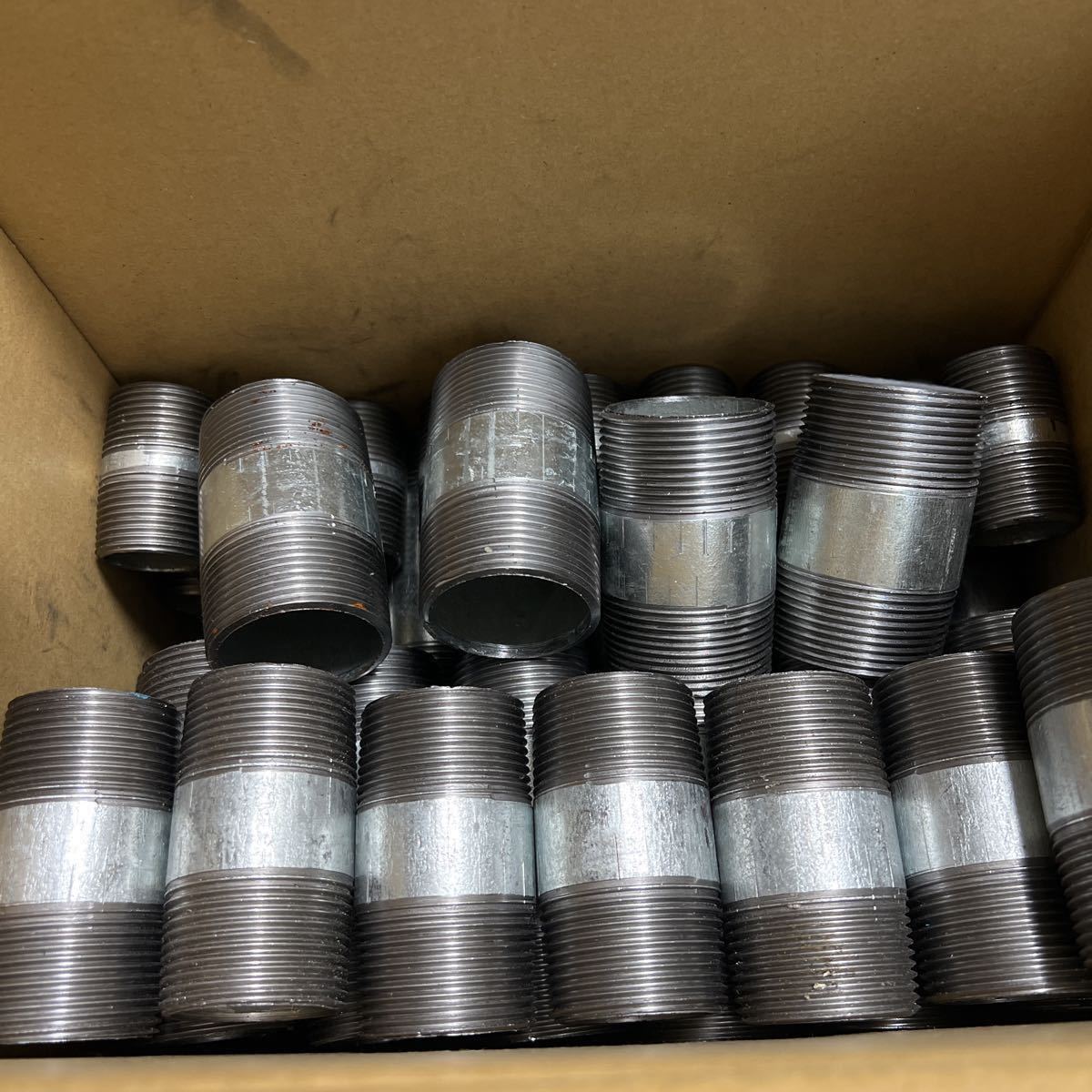 ねじ継手　配管継手 ニップル 配管材