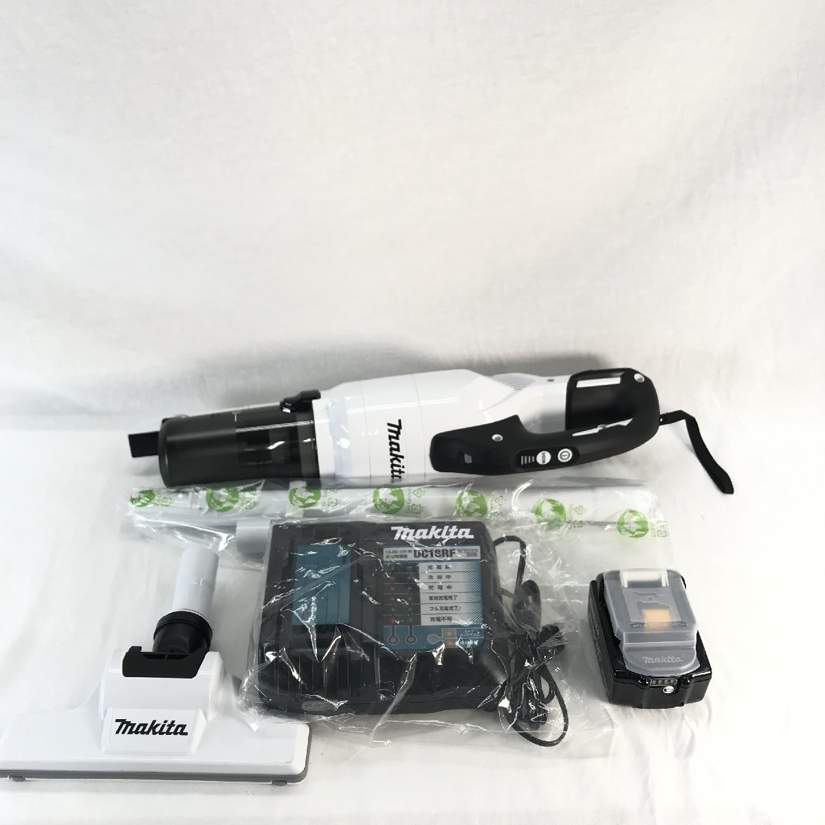 Makita コードレス掃除機セットCL286FD Makita コードレス掃除機セット