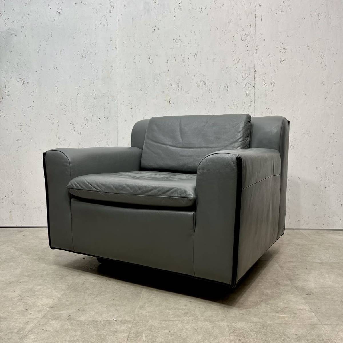 KNOLL ノール モダン総本革1人掛けソファ　北欧　ラウンジチェア knoll シングルソファ ヘリソファ デザイナーズ オットザフ ミッド