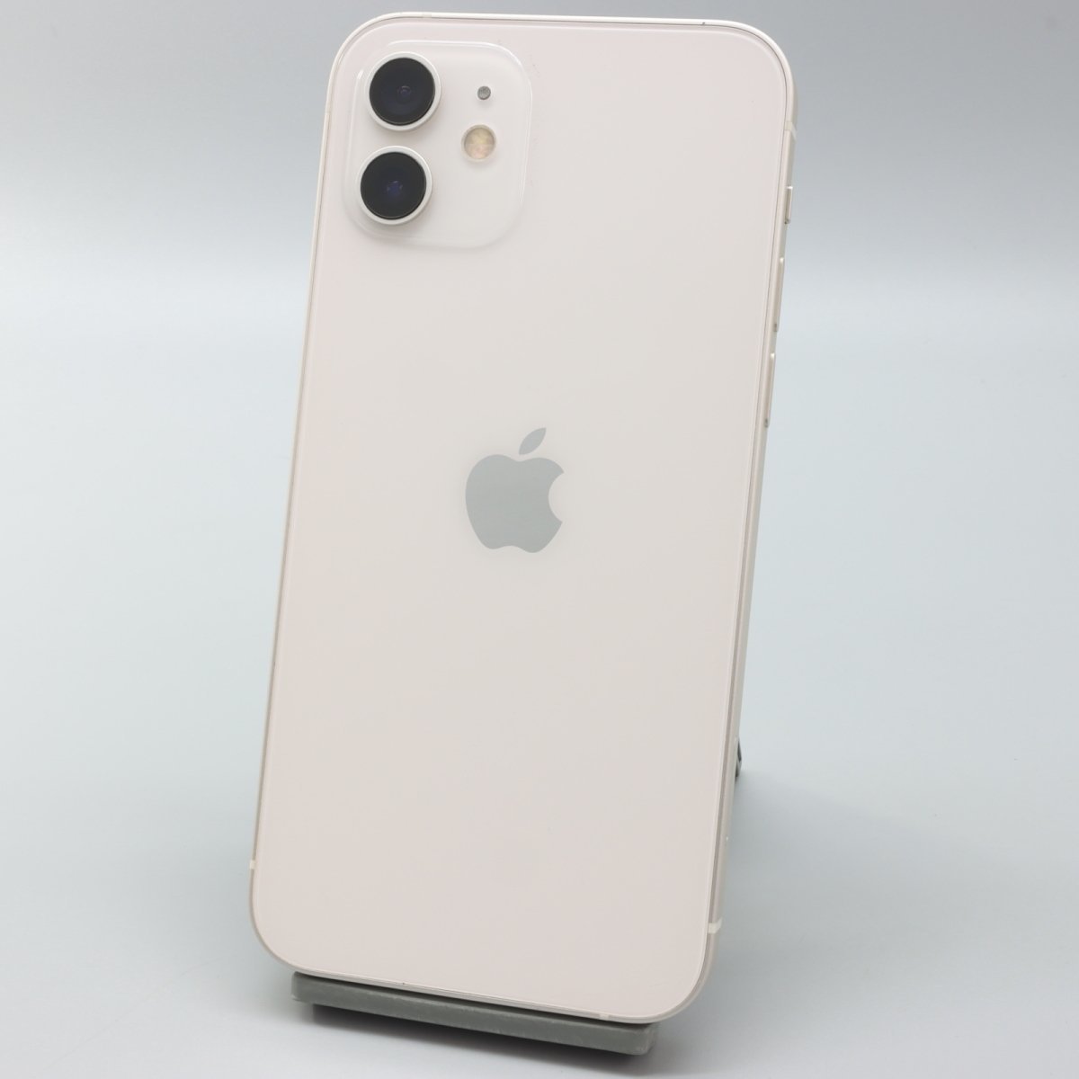 Apple iPhone12 64GB White A2402 MGHP3J/A バッテリ84% ■SIMフリー★Joshin6504【1円開始・送料無料】
