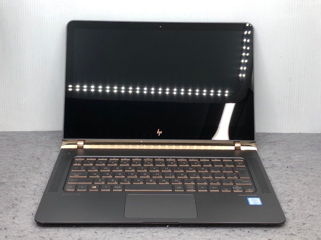 ジャンク【hp】spectre 13-v108TU SR2ZV (Corei7-7500U 2.70GHz) メモリ不明 ストレージなし 中古ノートPC 通電NG 端子破損あり