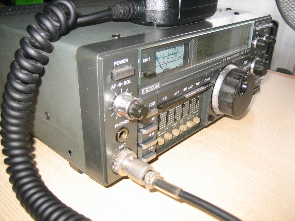 IC-731S HFトランシーバー ICOM 動作品 RigPix Database - ICOM IC-731