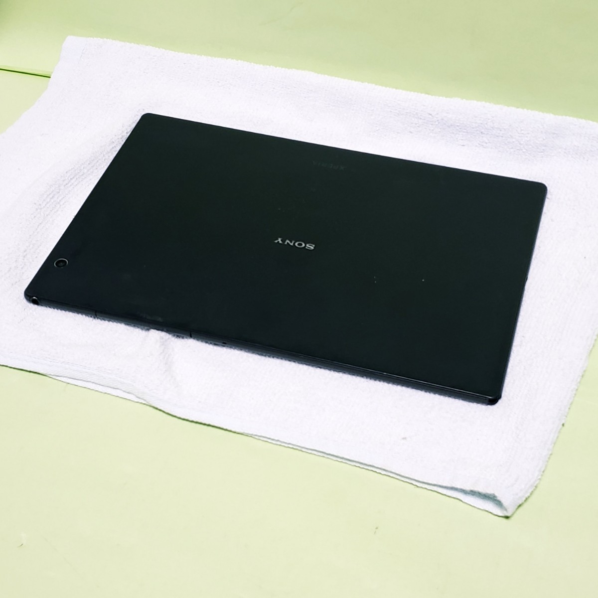 Xperia Z4 Tablet SGP712JP Wi-Fiモデル☆ 0 ☆送料無料☆ SONY Xperia Z4