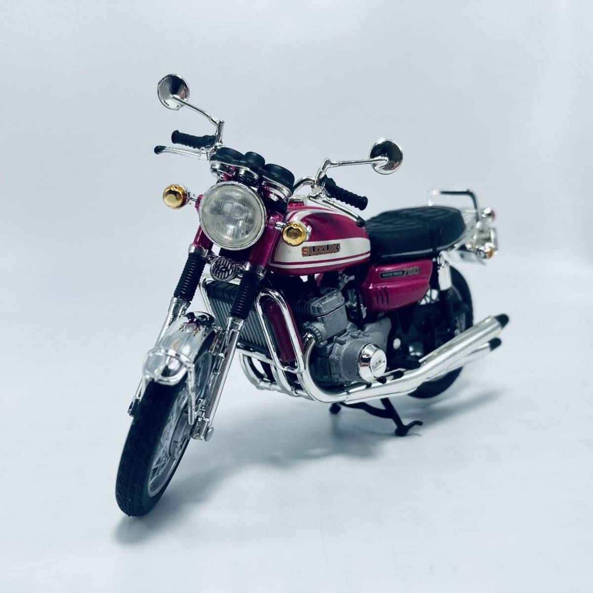 ■絶版絶滅■入手困難品■ソリド社製SUZUKI GT750水冷シリーズ1/18■ □絶版絶滅□入手困難品□ソリド社製SUZUKI GT750水冷シリーズ1/18