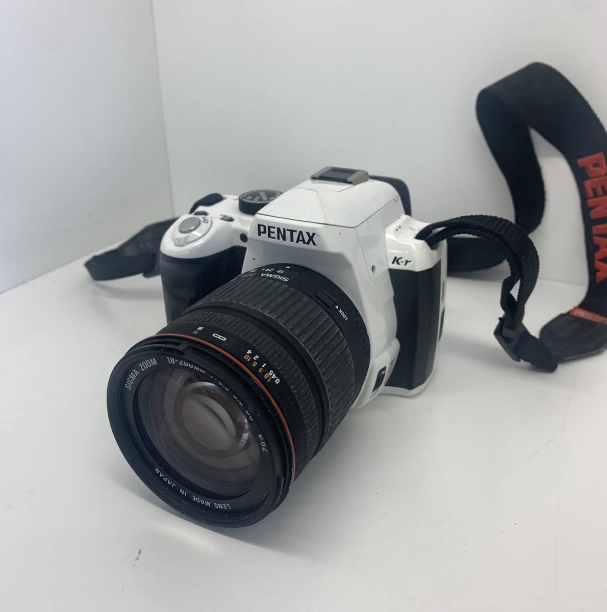 pentax k-r ＋ tamron 望遠レンズ ピンク デジタル一眼 カメラ
