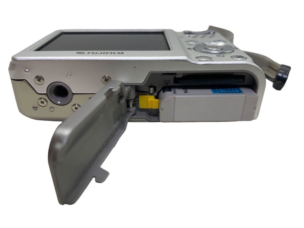 動作品 FUJIFILM 富士フィルム FinePix F30 コンパクトデジタルカメラ 